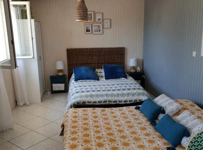 Indépendant Dans Maison Individuelle Сasa de vacaciones *