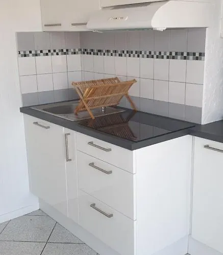 Indépendant Dans Maison Individuelle Сasa de vacaciones *